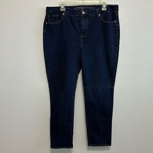 Chico’s the So Slimming Girlfriend Ankle Size 2.5